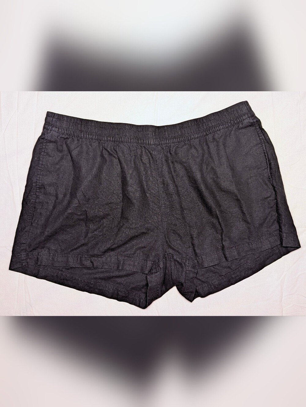 Old Navy Black Elastic-Waist Linen Shorts